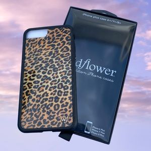 ⛔️SOLD⛔️WILDFLOWER CASES Leopard iPhone 6/7/8 Plus Case